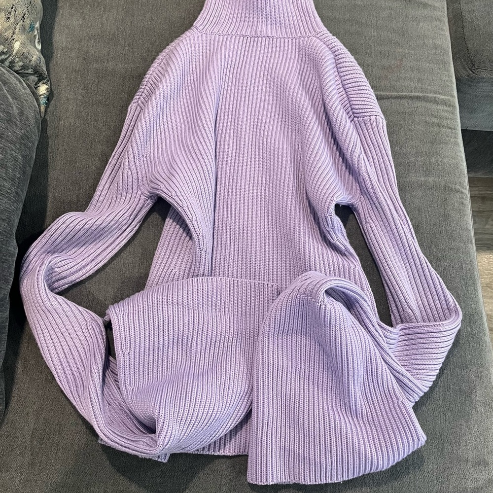 Long sleeve turtleneck